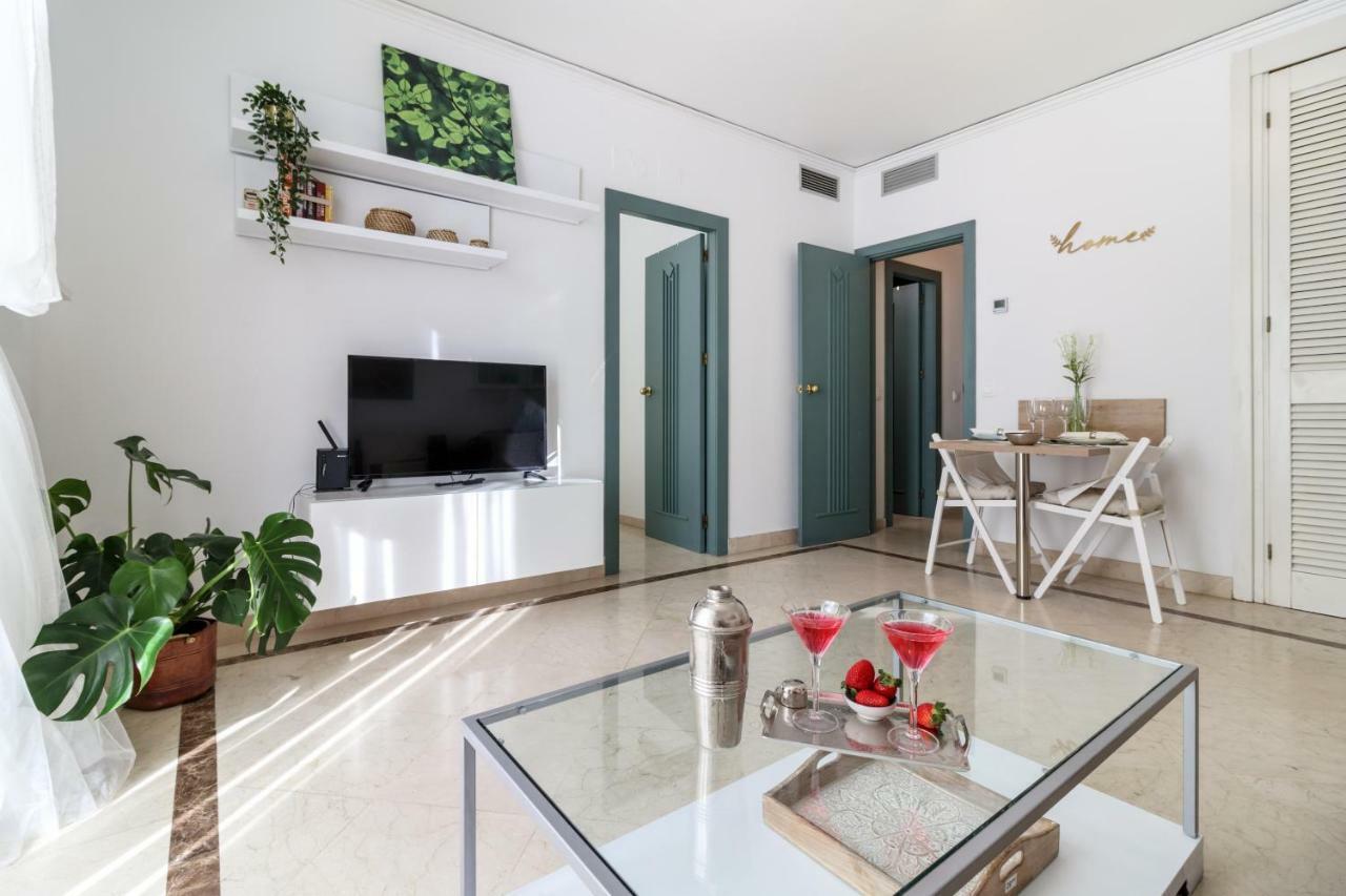 Gran Via Balconies Apartment Granada Ngoại thất bức ảnh