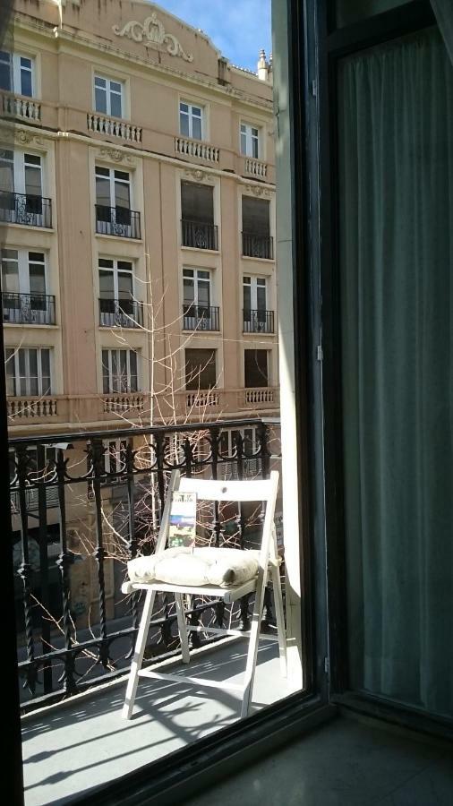Gran Via Balconies Apartment Granada Ngoại thất bức ảnh